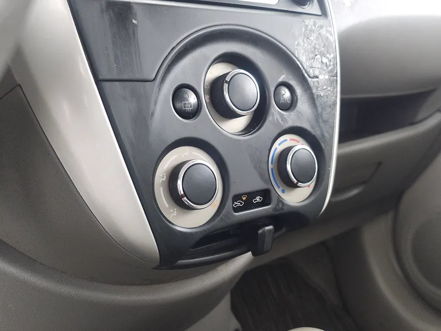 2022 Nissan Sunny Classic 