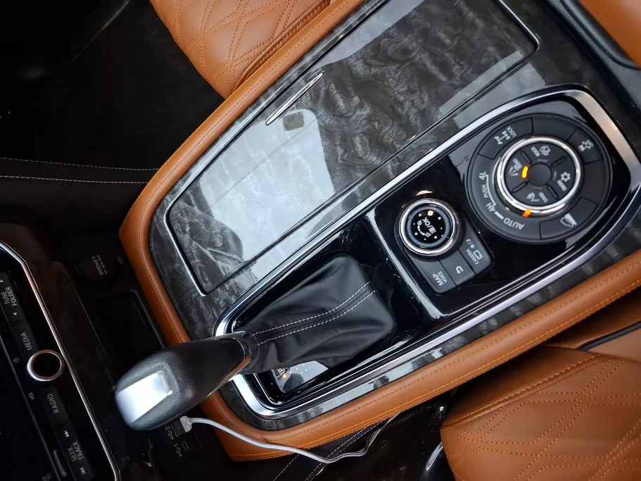 2020 Nissan Patrol Platinum 
