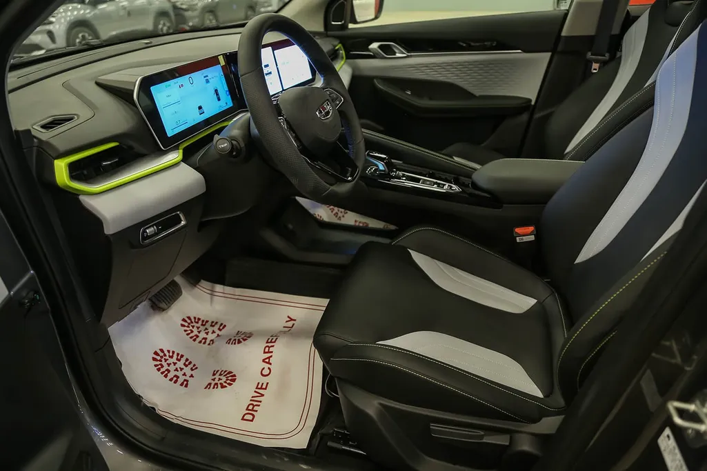 2025 Geely Coolray جي كي 