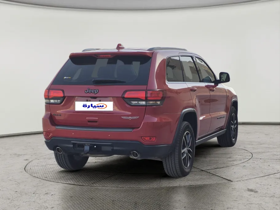 2018 Jeep Grand Cherokee تريل هوك 