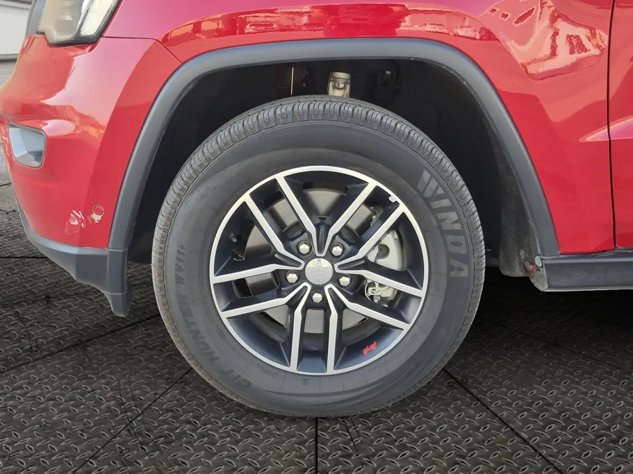 2018 Jeep Grand Cherokee تريل هوك 
