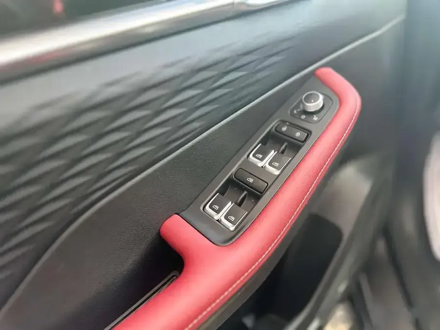 2025 Geely Coolray GF 