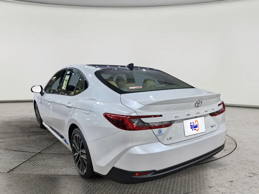 ميتسوبيشي اتراج GLX HL 2024 