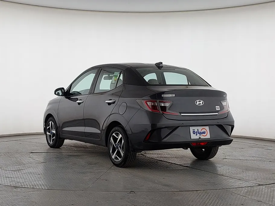 2024 Hyundai Grand i10 Smart 