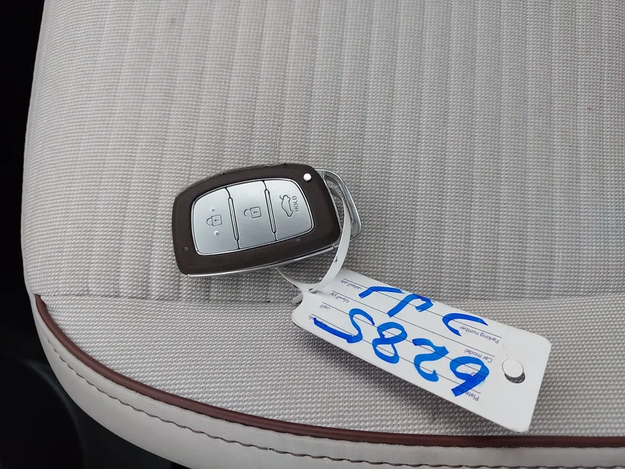 2024 Hyundai Grand i10 Smart 
