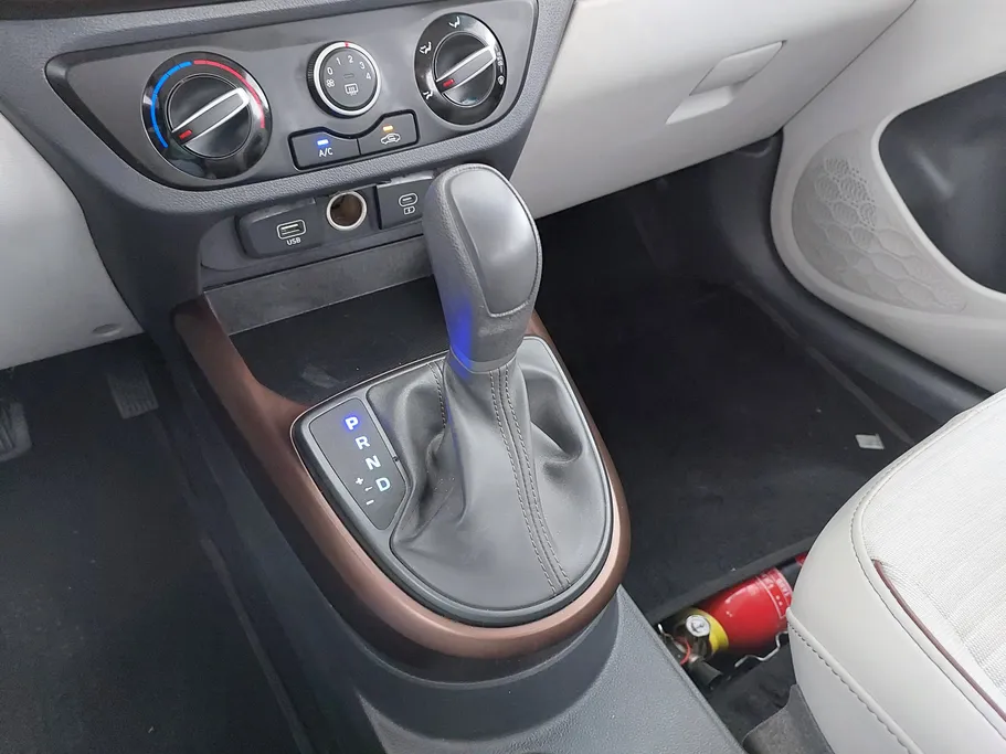 2024 Hyundai Grand i10 Smart 