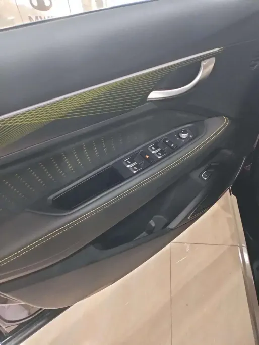 2025 Geely TUGELLA Luxury GL 