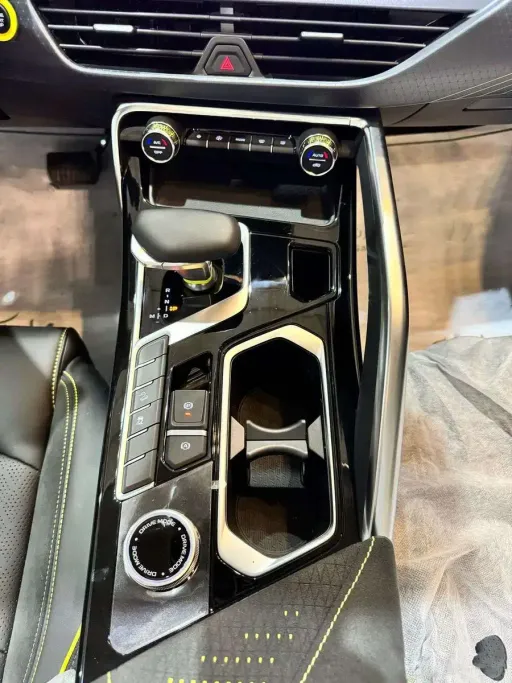 2025 Geely TUGELLA Luxury GL 