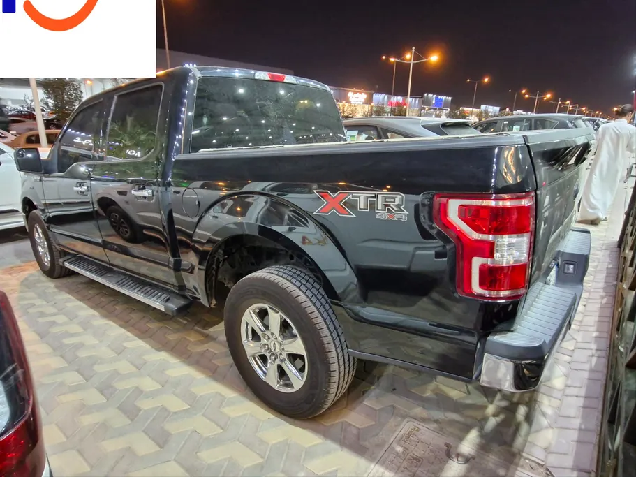 2019 Ford F150 XLT 