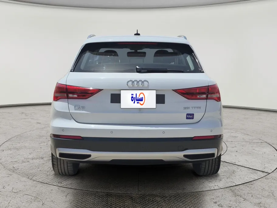 2023 Audi Q3 35 TFSl 