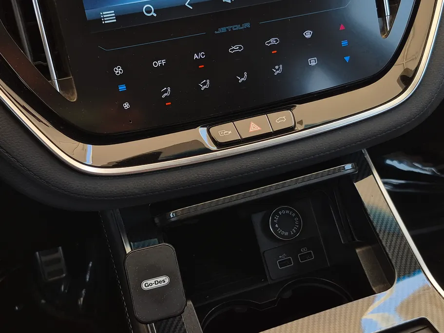2023 Jetour X70 Luxury 