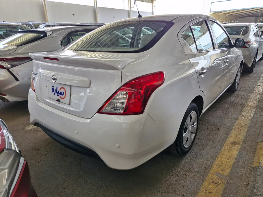 2022 Nissan Sunny SV 