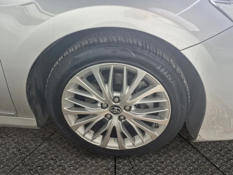 2020 Toyota Camry  Limited 