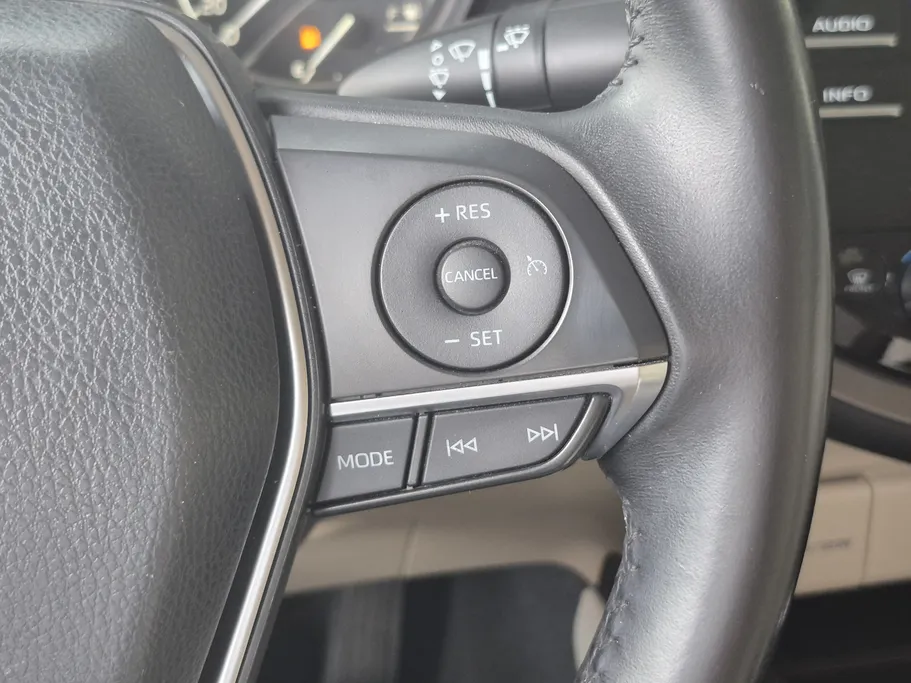 2020 Toyota Camry  Limited 