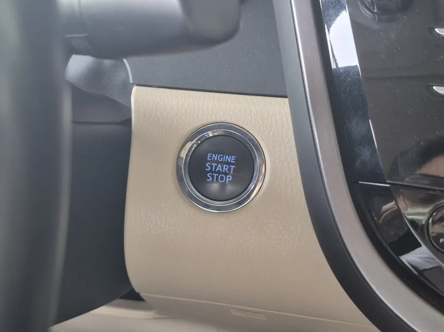 2020 Toyota Camry  Limited 