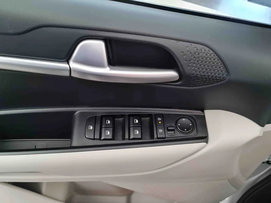 2024 Kia SONET GL MID New Shape 