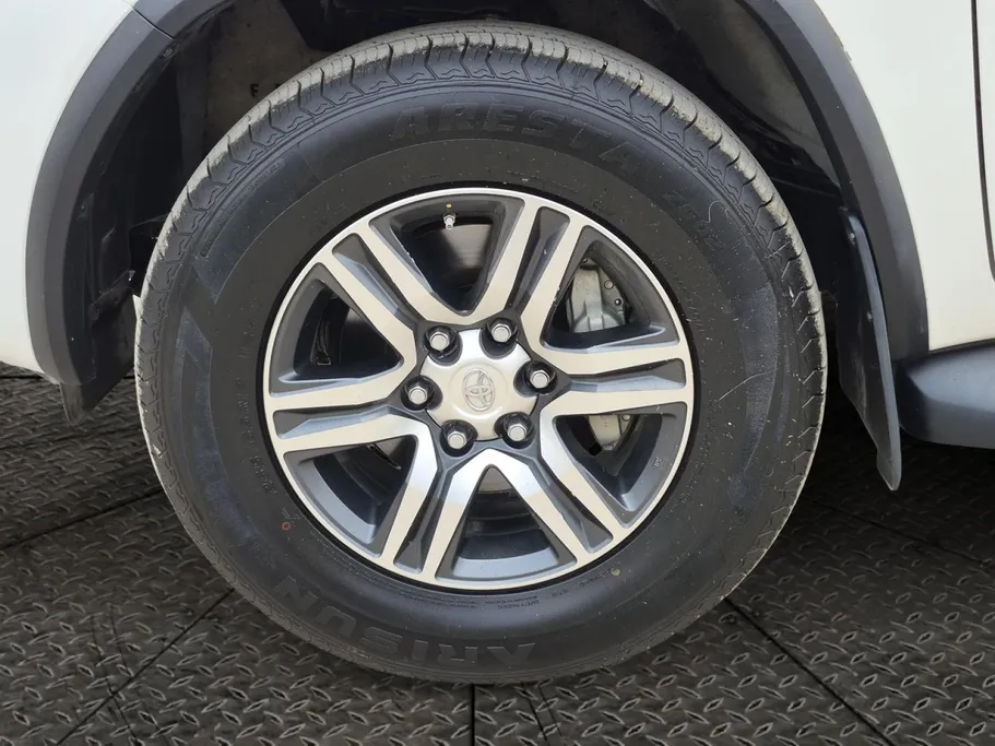 2022 Toyota Fortuner GX2 4x4 