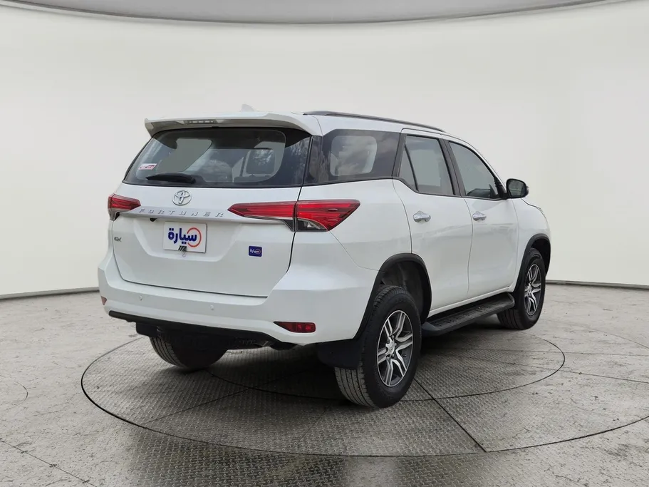 2022 Toyota Fortuner GX2 4x4 