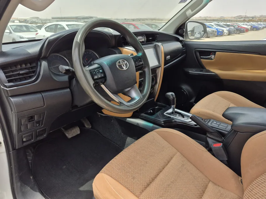2022 Toyota Fortuner GX2 4x4 