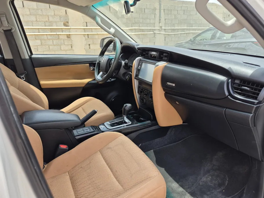 2022 Toyota Fortuner GX2 4x4 