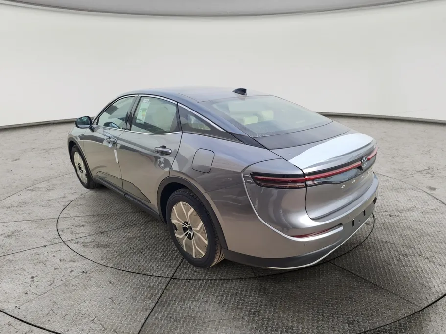 2026 Toyota Crown Premium 