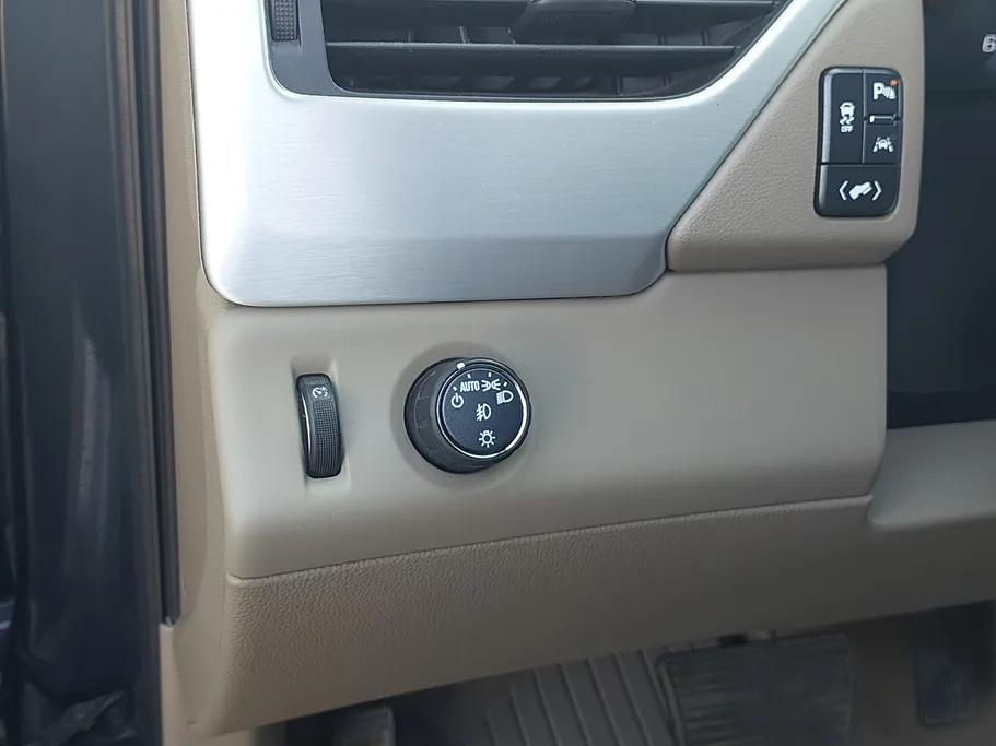2020 GMC Yukon SLE 