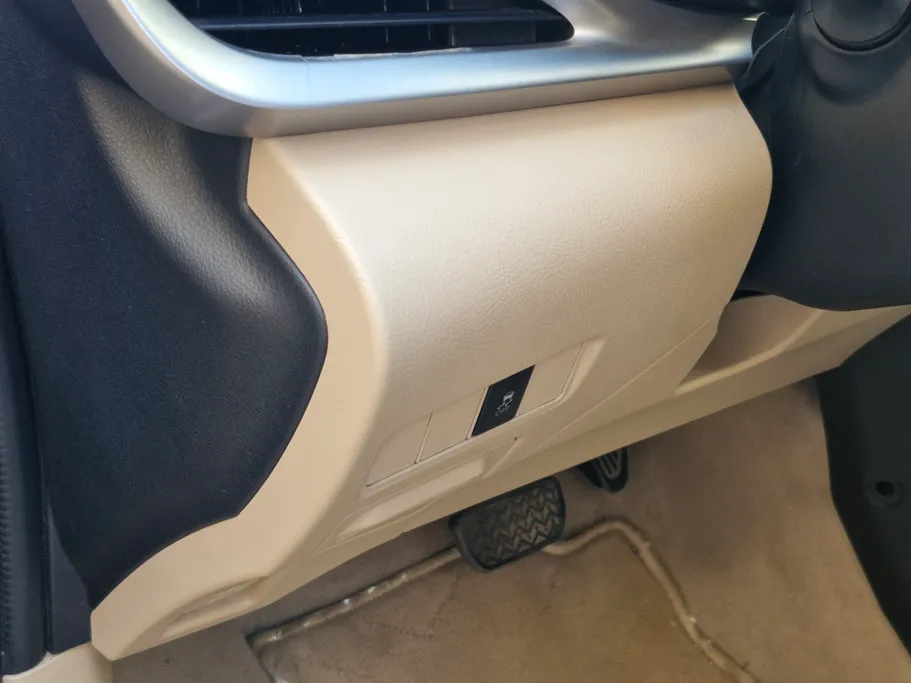 2019 Toyota Yaris  Y 