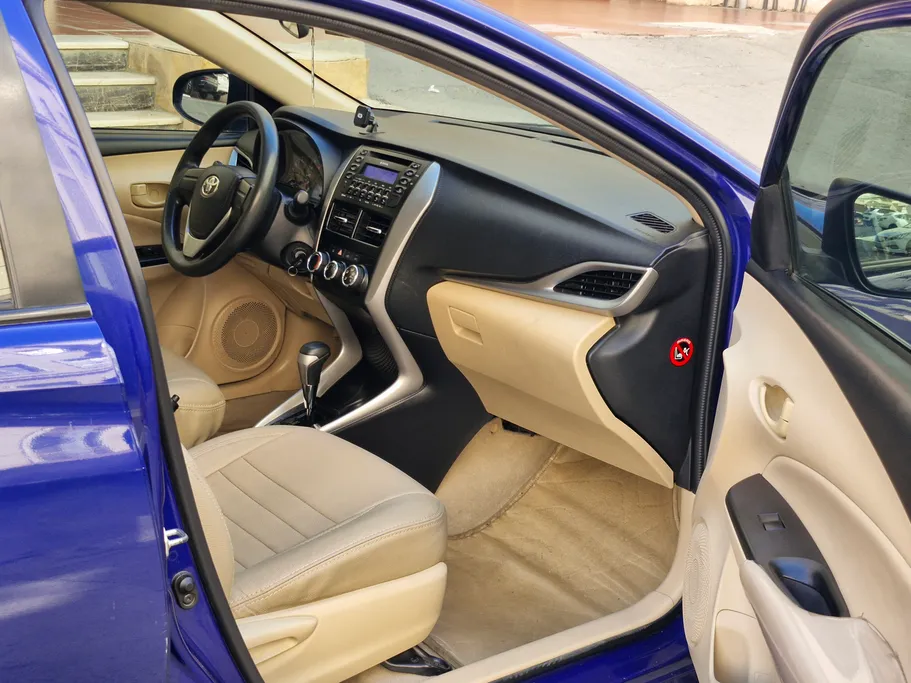 2019 Toyota Yaris  Y 