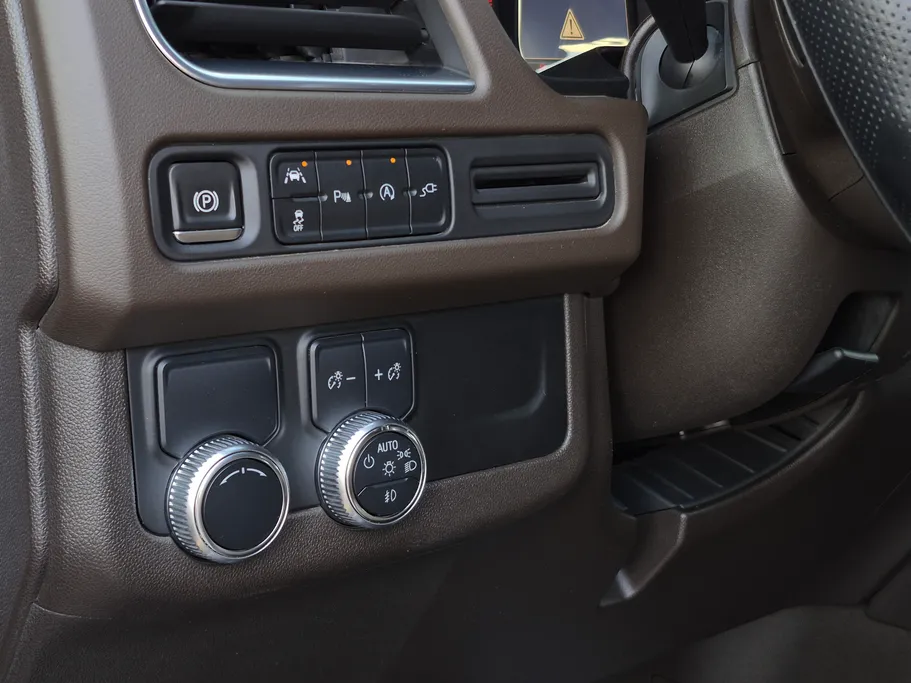 2021 GMC Yukon SLE 
