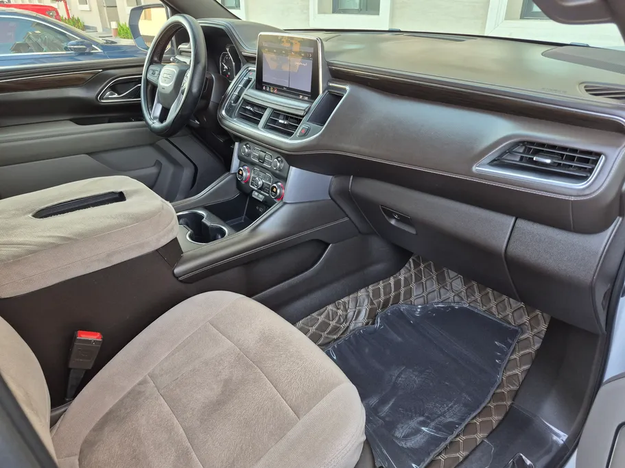 2021 GMC Yukon SLE 