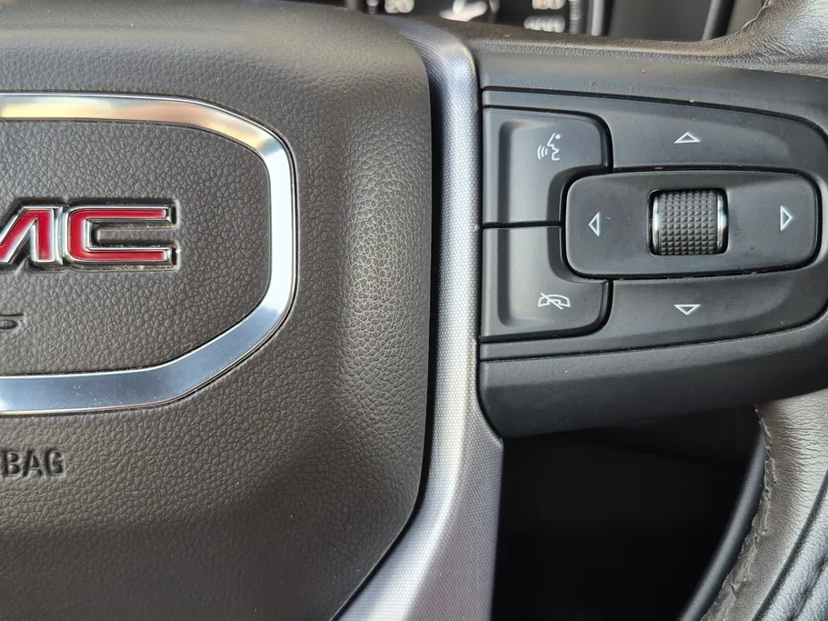 2021 GMC Yukon SLE 