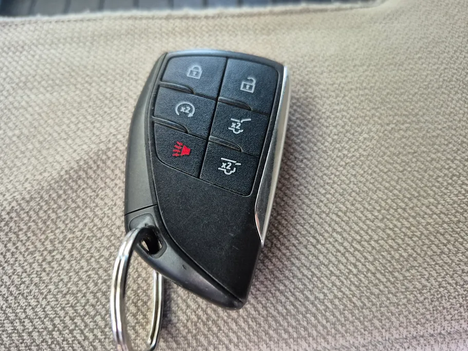2021 GMC Yukon SLE 