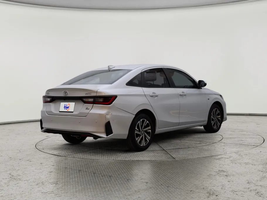 2024 Toyota Yaris  Y Plus 