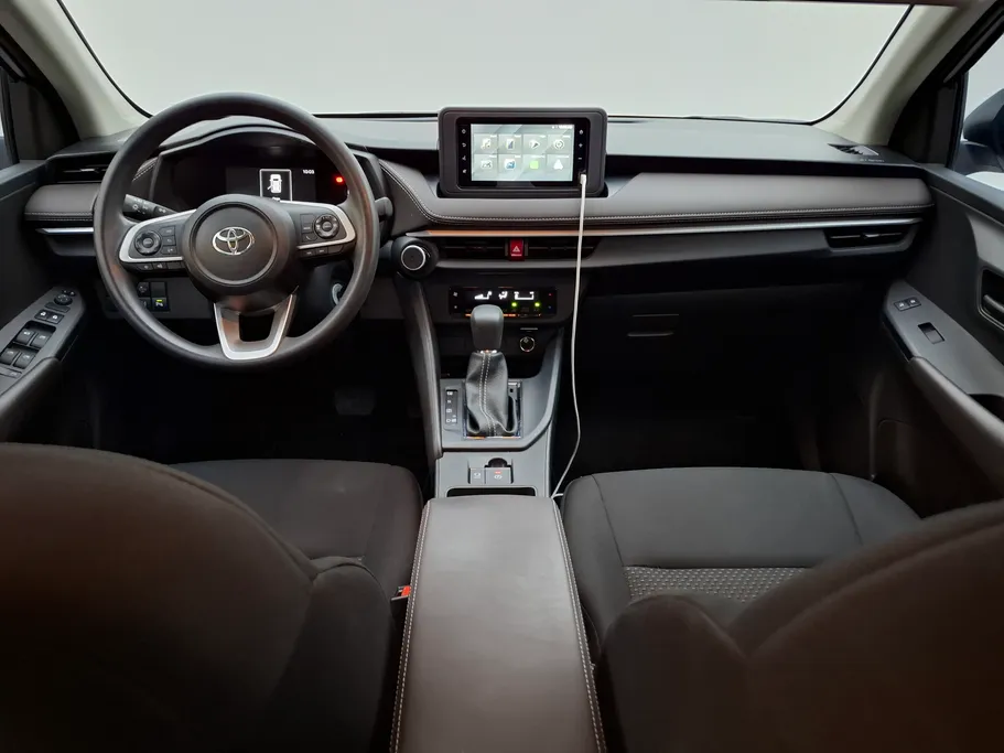 2024 Toyota Yaris  Y Plus 