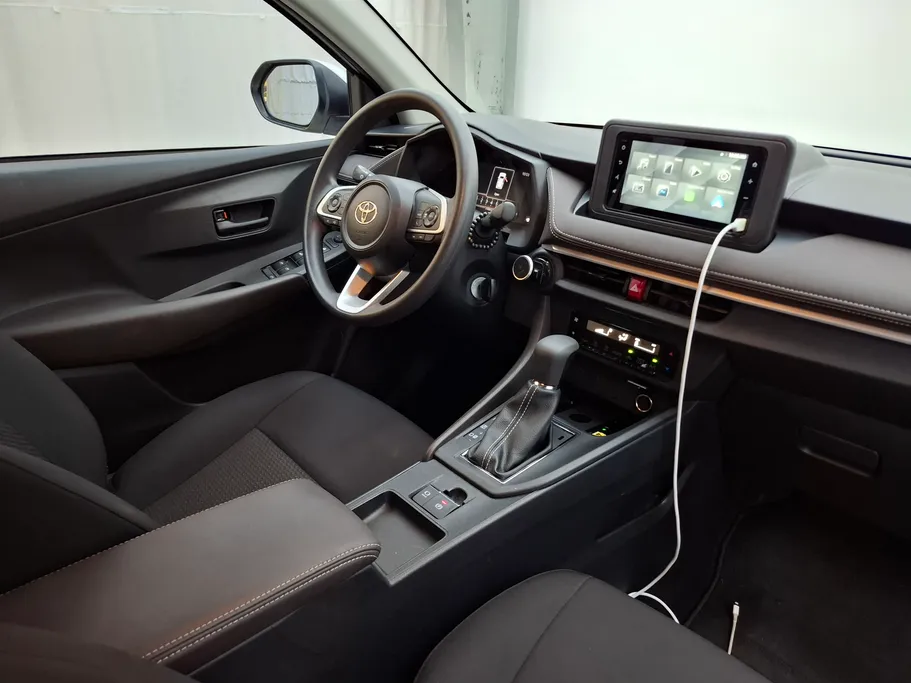 2024 Toyota Yaris  Y Plus 