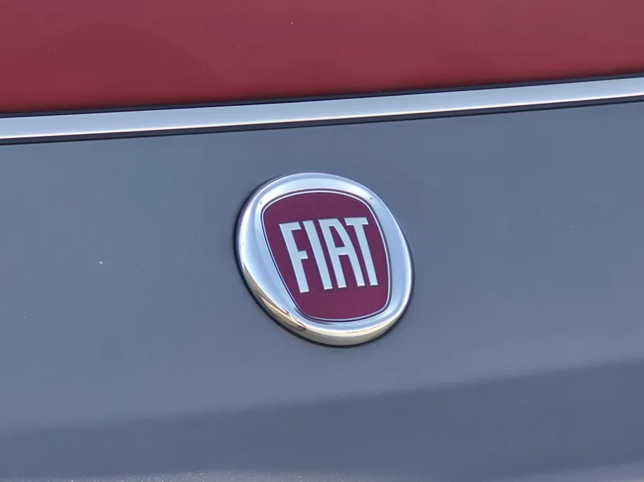 فيات 500 C 2021 