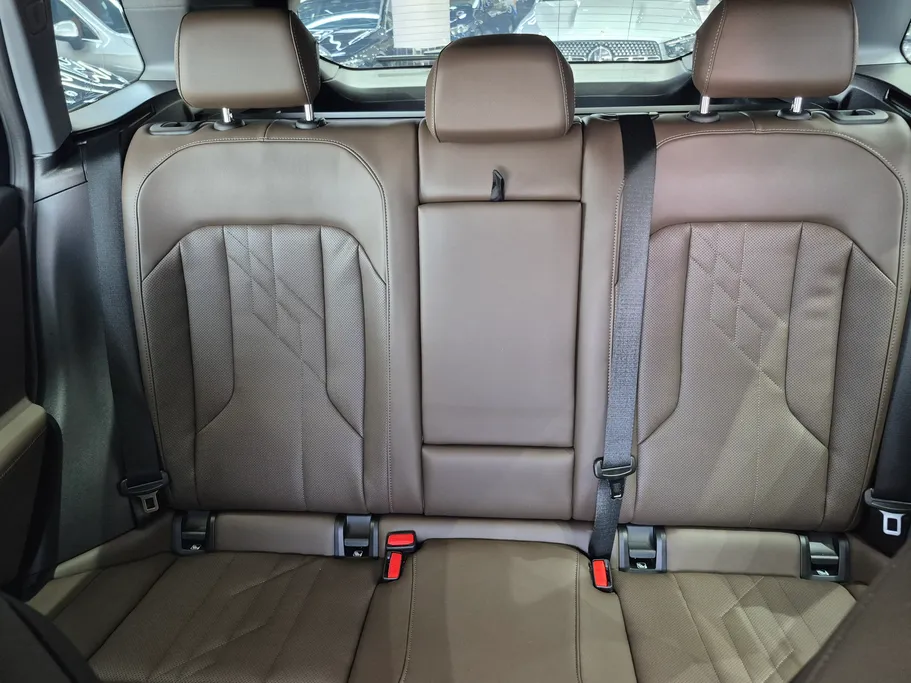 2025 BMW X Series 3 xDrive 20 