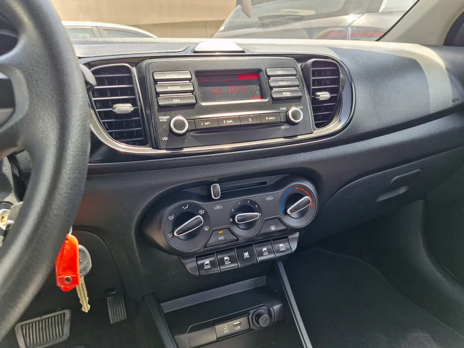 2024 Kia Pegas LX 