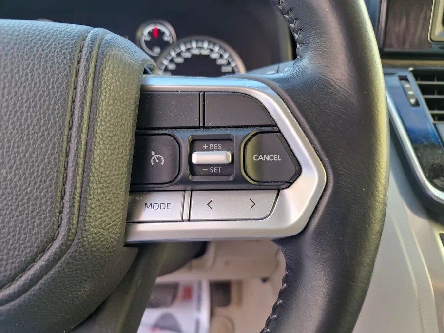 2024 Toyota Land Cruiser GXR 