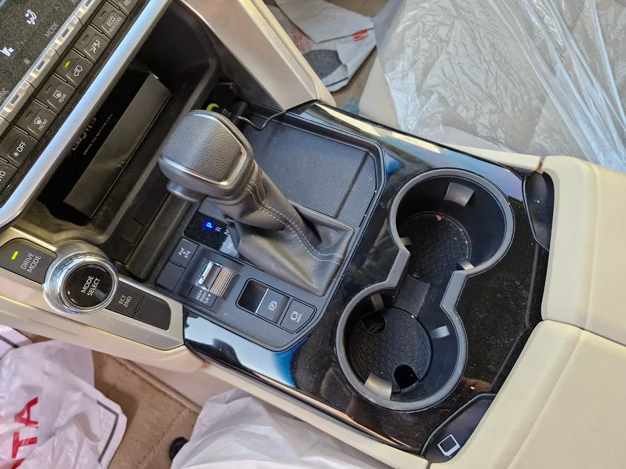 2024 Toyota Land Cruiser GXR 