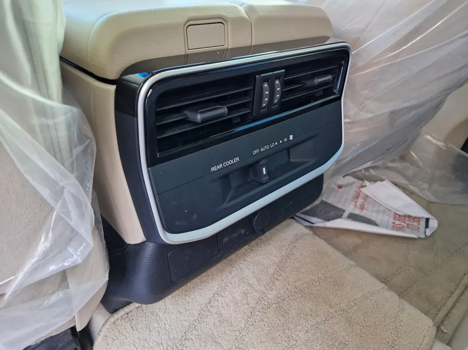 2024 Toyota Land Cruiser GXR 