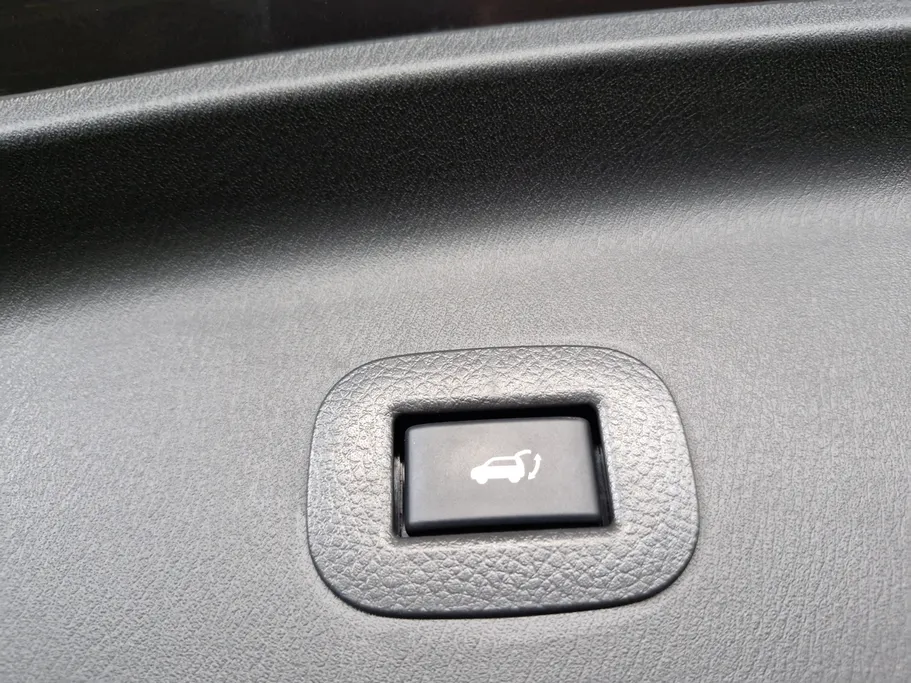 2023 Nissan Patrol LE Titanium 