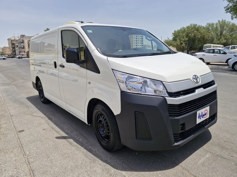 2023 Toyota Haice ثلاجة  