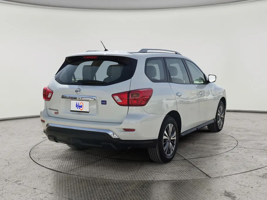 2020 Nissan Pathfinder S 