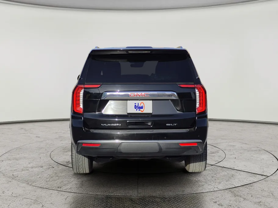 2022 GMC Yukon SLT 