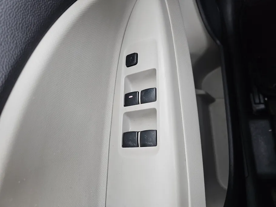 2020 Mitsubishi Attrage GLX LL 