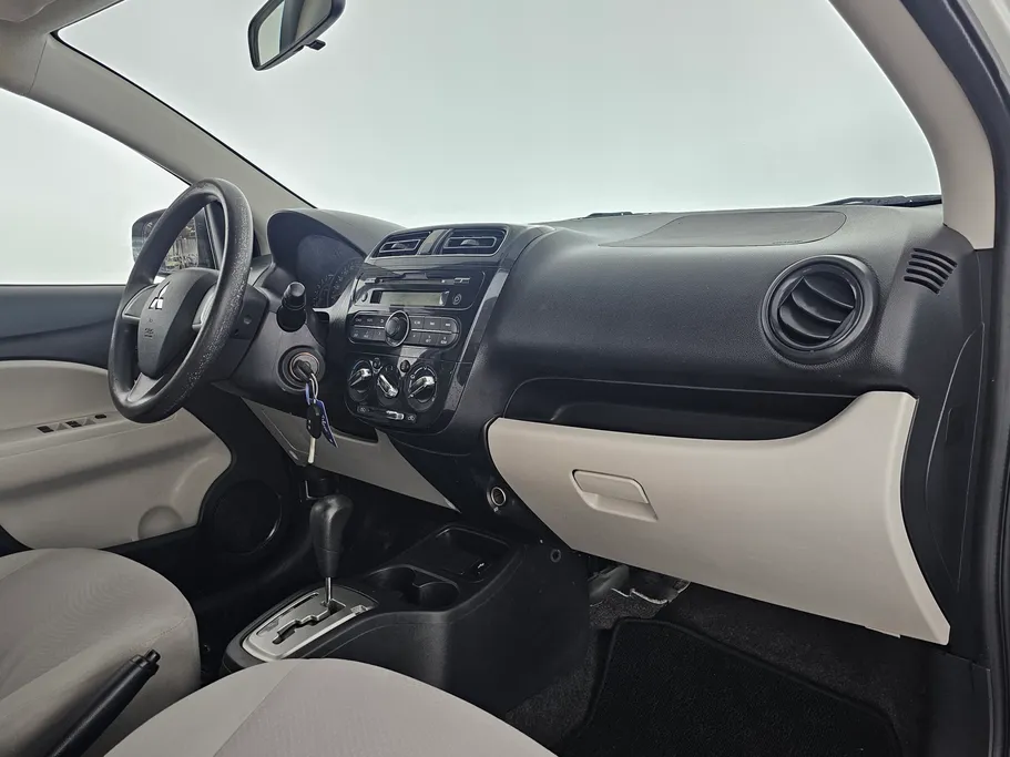 2020 Mitsubishi Attrage GLX LL 