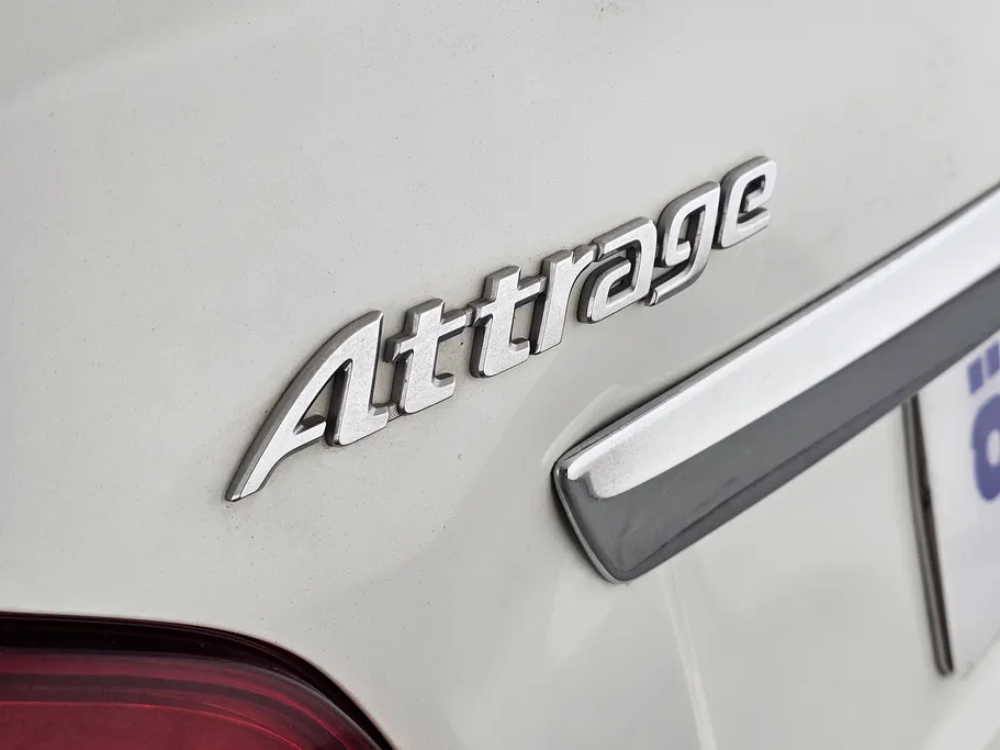2020 Mitsubishi Attrage GLX LL 