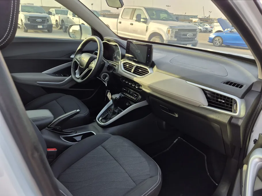2024 Chevrolet Groove LT 