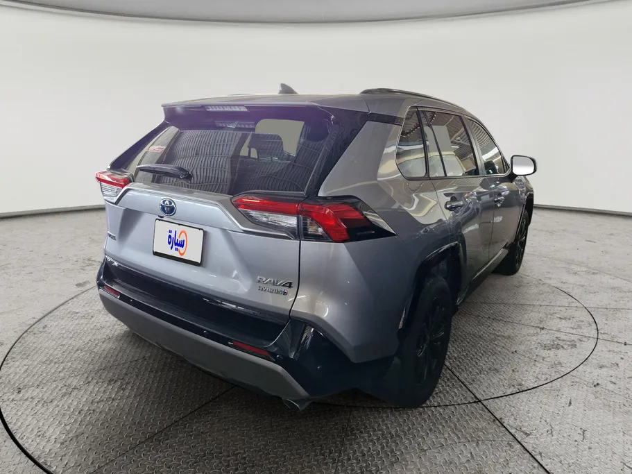 2024 Toyota RAV4 XLE HEV 